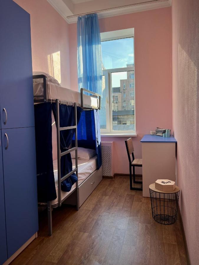 Hostel on Universytet Kiev Eksteriør bilde