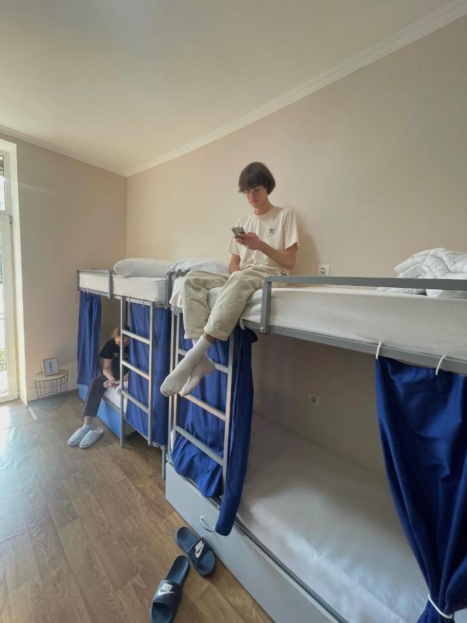 Hostel on Universytet Kiev Eksteriør bilde