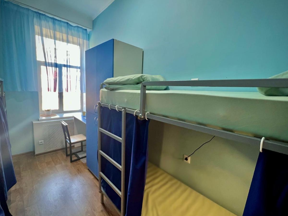 Hostel on Universytet Kiev Eksteriør bilde